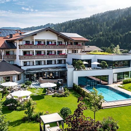 Superior Hotel Alpenhof 弗拉绍 外观 照片