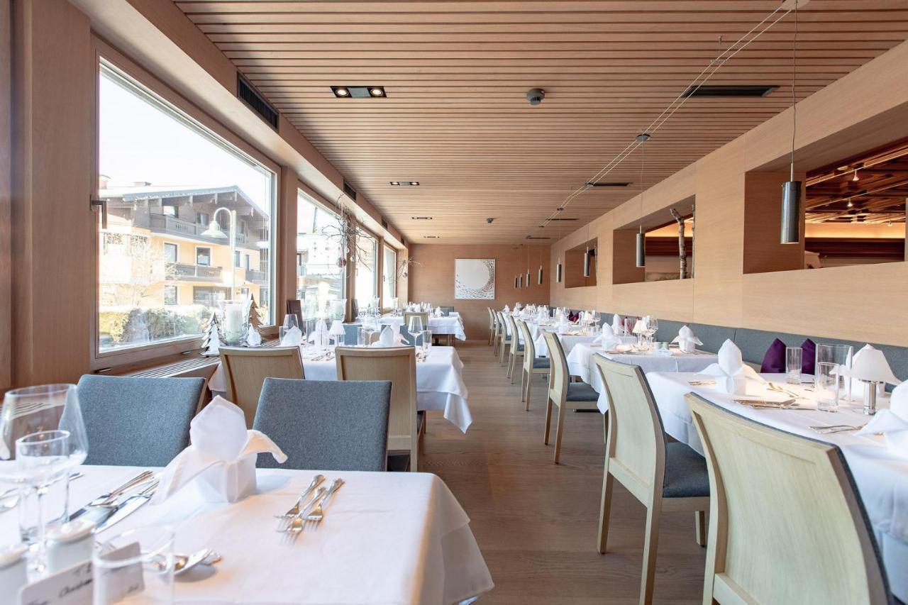 Superior Hotel Alpenhof 弗拉绍 外观 照片