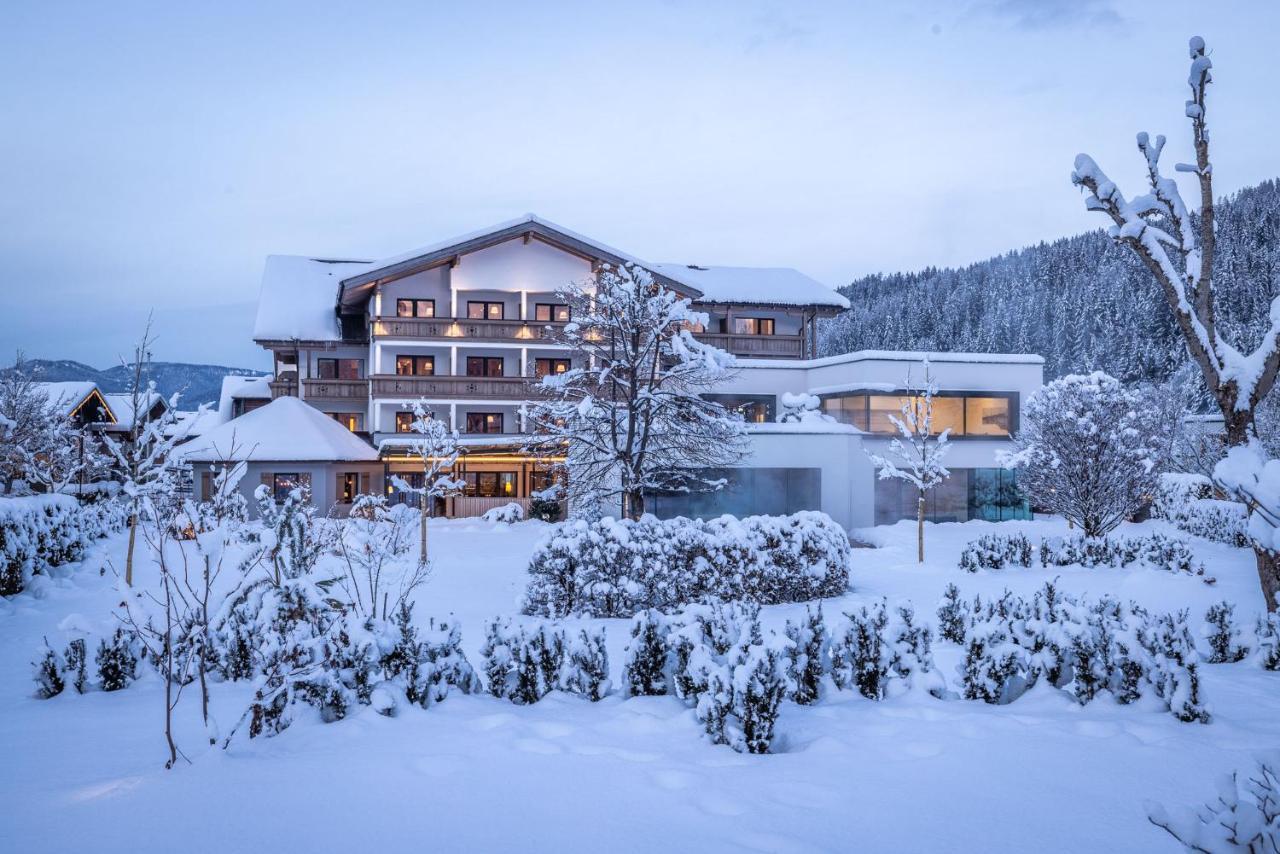 Superior Hotel Alpenhof 弗拉绍 外观 照片