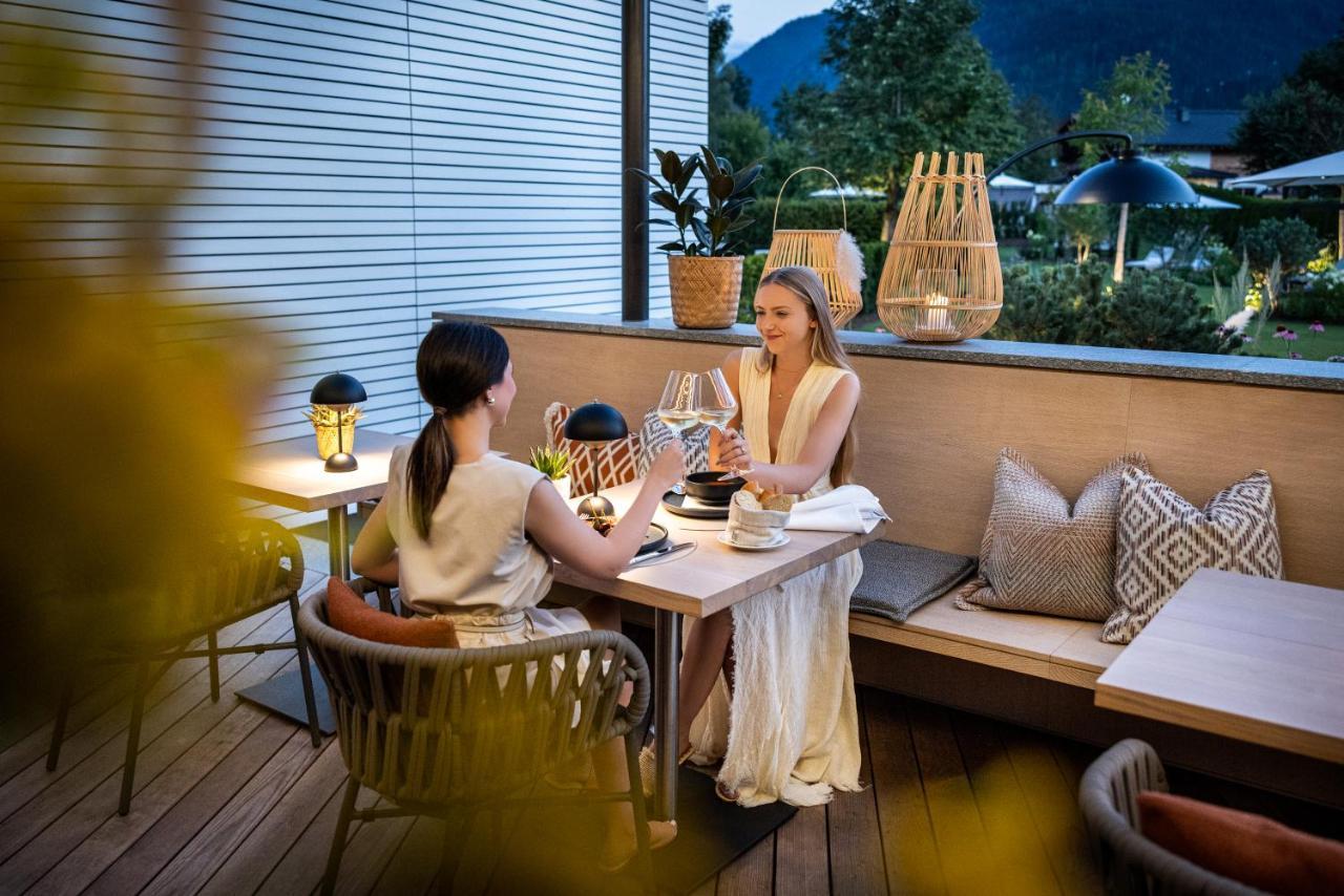 Superior Hotel Alpenhof 弗拉绍 外观 照片