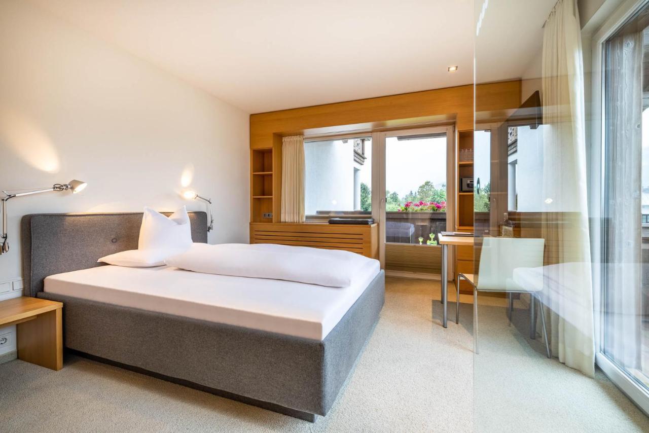 Superior Hotel Alpenhof 弗拉绍 外观 照片