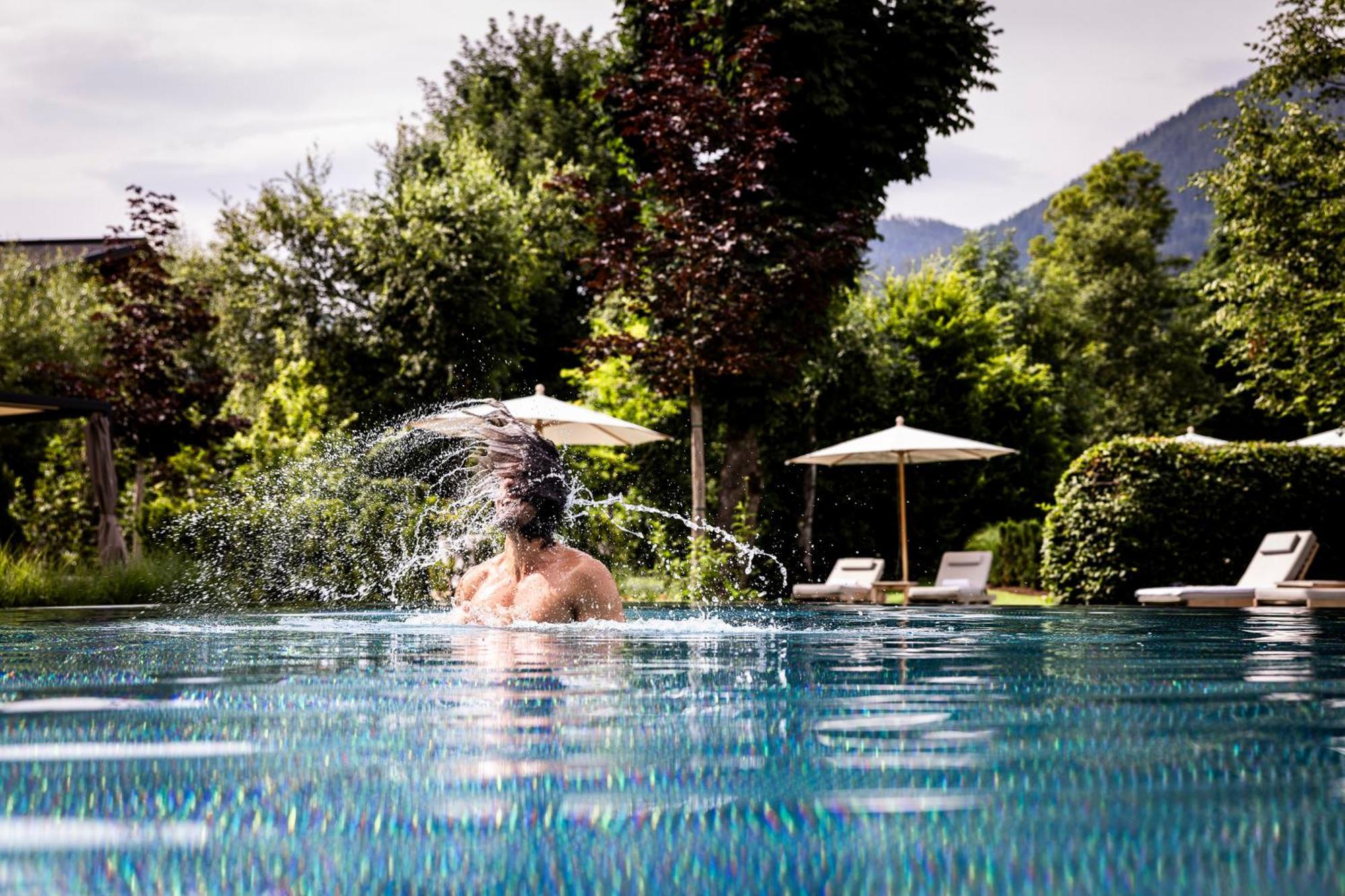 Superior Hotel Alpenhof 弗拉绍 外观 照片