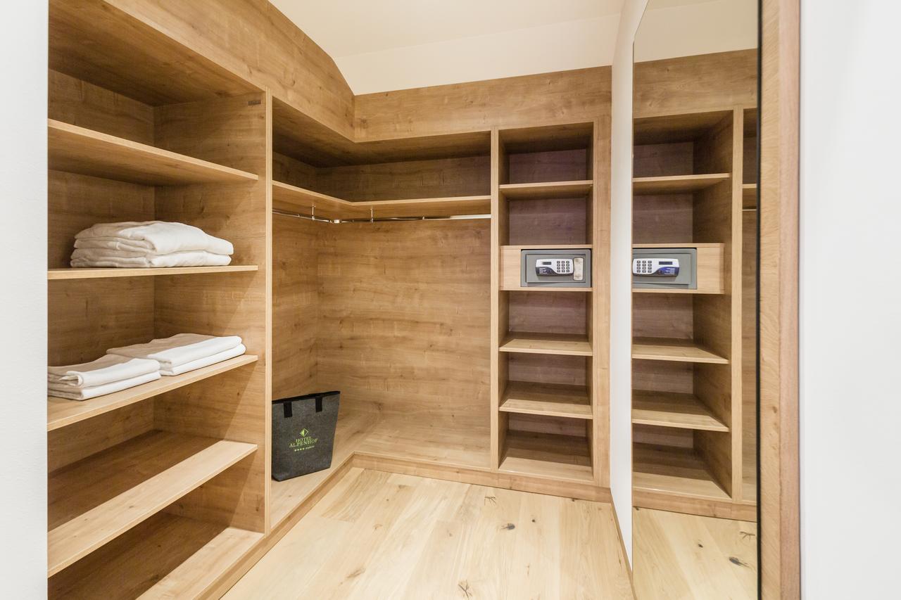 Superior Hotel Alpenhof 弗拉绍 外观 照片