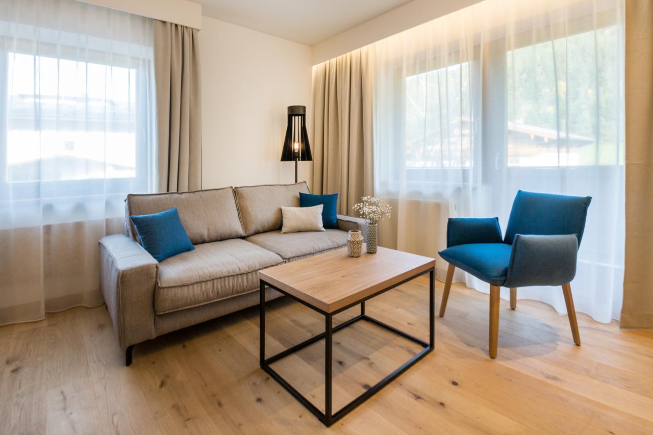 Superior Hotel Alpenhof 弗拉绍 外观 照片
