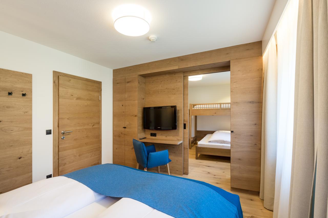 Superior Hotel Alpenhof 弗拉绍 外观 照片
