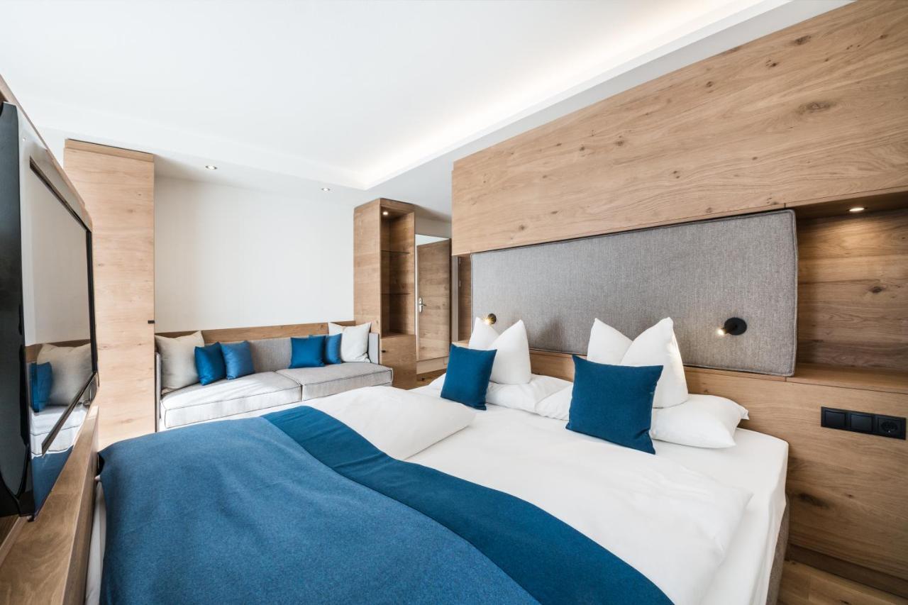 Superior Hotel Alpenhof 弗拉绍 外观 照片