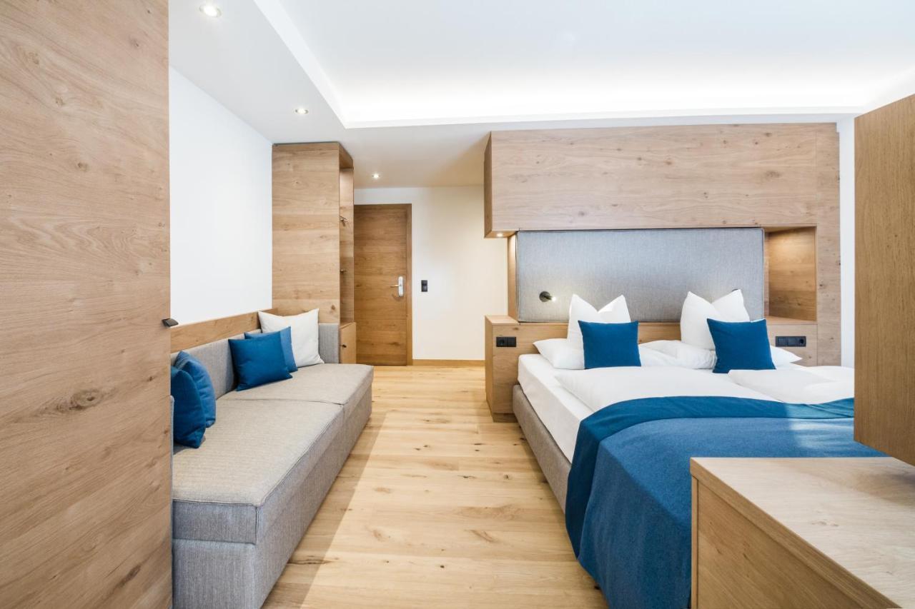 Superior Hotel Alpenhof 弗拉绍 外观 照片